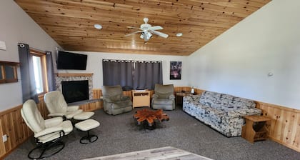 Lazy Fox Lodge, Lake of the Woods
