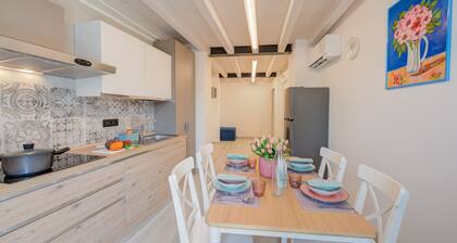 Tulipano Apt - Palazzo Palermo 1817, Salionze, Italy