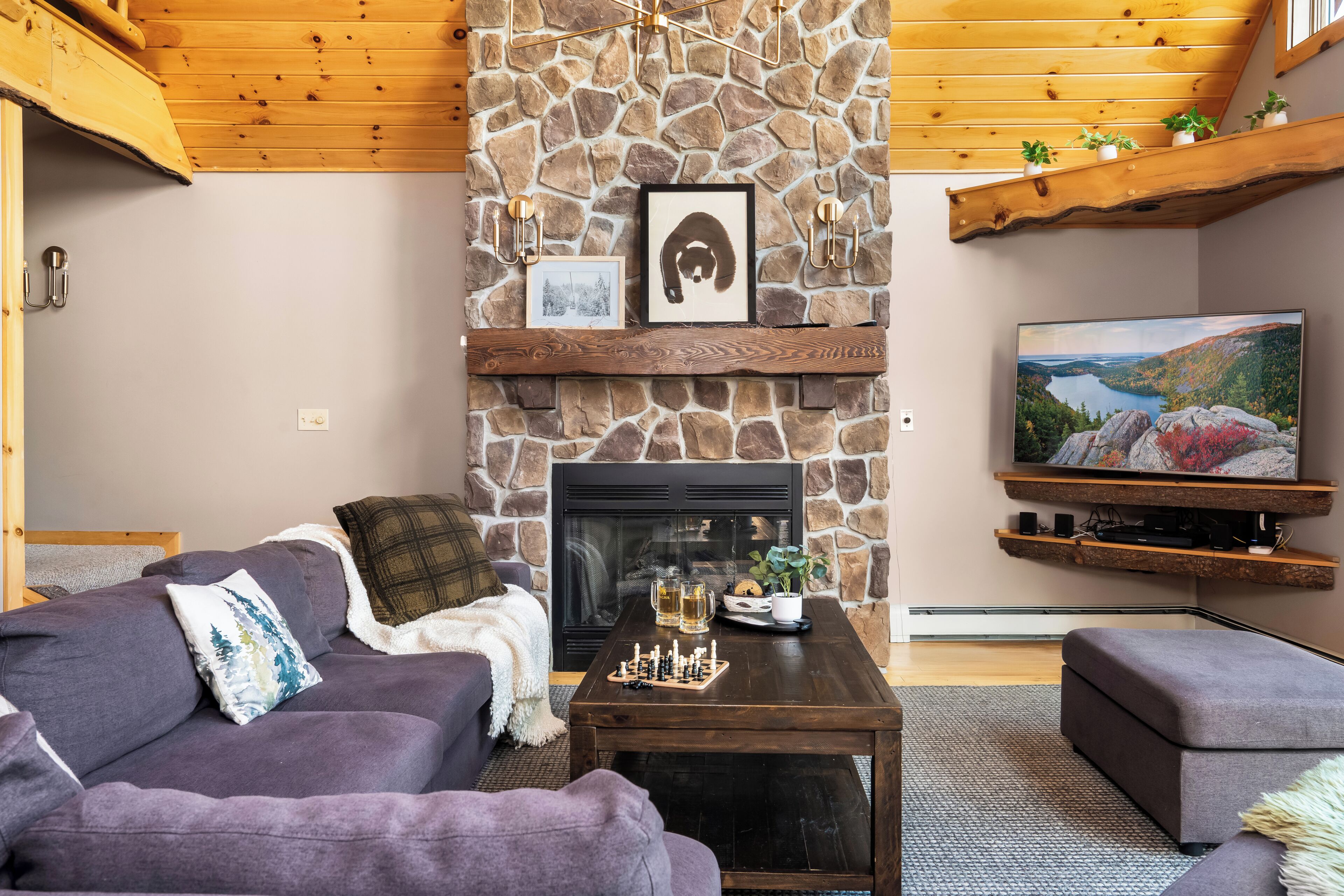 Hot Tub, Sauna, Game Room, Fire Pit, Bbq, Karaoke, Dogs Ok - Maine