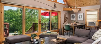 Mountain View Chalet w/ Hot Tub, Game Rm |12 min to Sunday River