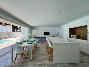 Dining - El Azul House in Chiclana (Chiclana)