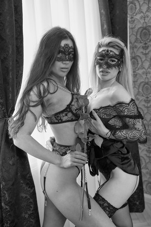 تفاصيل الفندق من الداخل