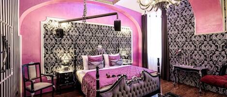 1 slaapkamer, een kluis op de kamer, gratis wifi, beddengoed