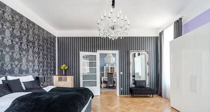 Sophie's Place Yppenplatz - free parking spaces