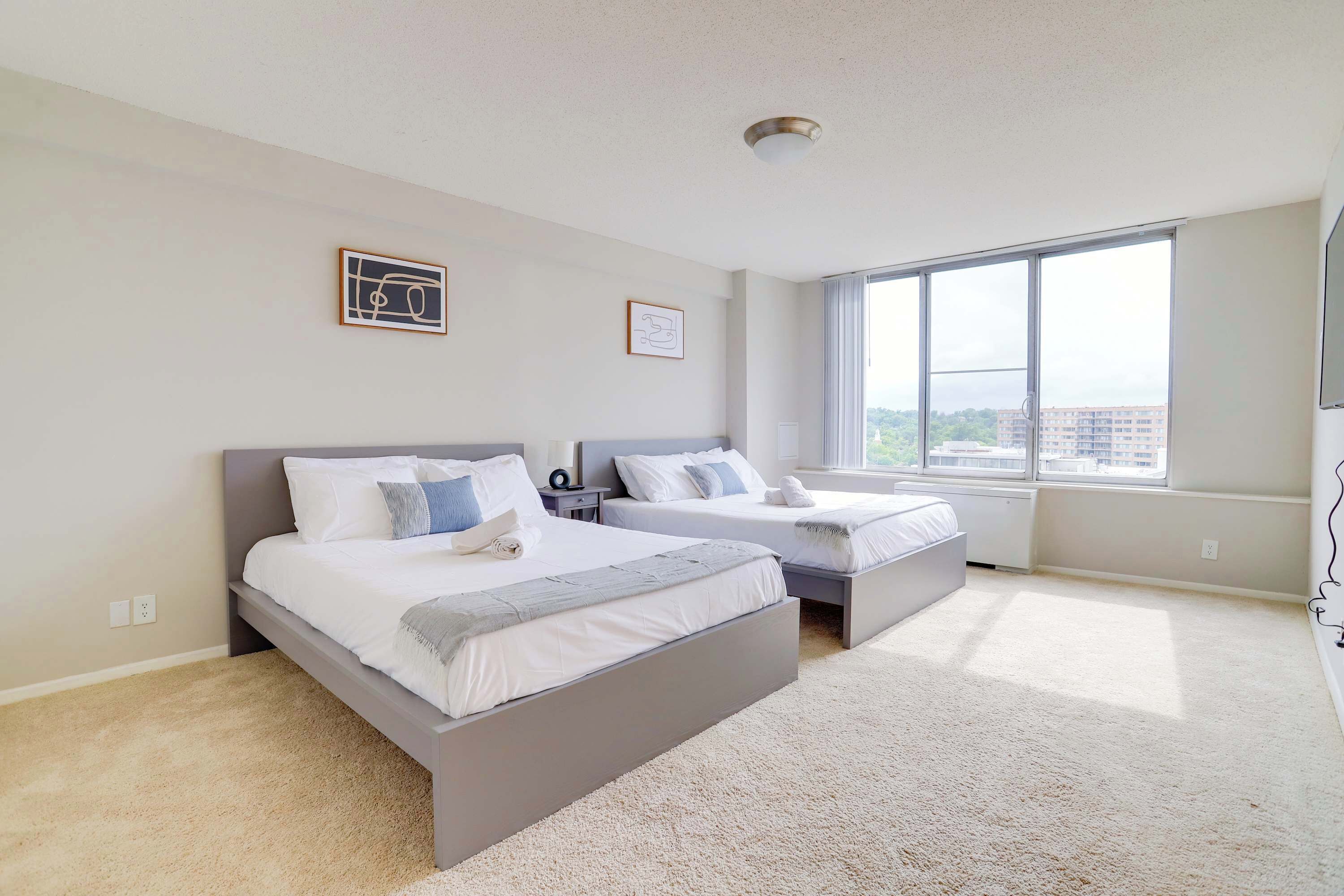 3 bedrooms, desk, iron/ironing board, WiFi