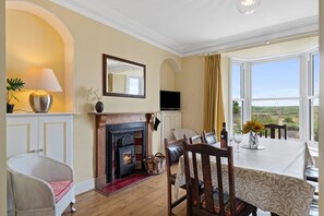 4 عدّة غرف نوم