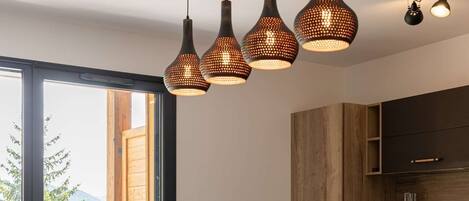 Fridge, oven, dishwasher, toaster