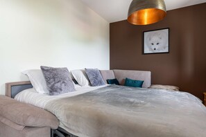2 Schlafzimmer, Bügeleisen/Bügelbrett, Reisekinderbett, kostenloses WLAN