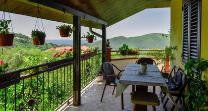 Sea View Villa w Terrace 10 Min to Beach in Budva