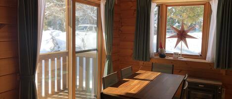 Family Cottage | Living area