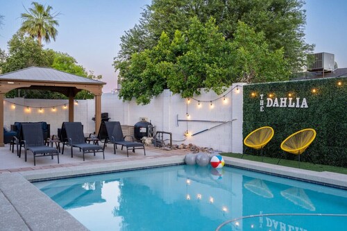 Extravagant Home|Pool|Gazebo|Games|5KingBeds|PHX