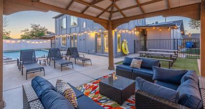 Extravagant Home|Pool|Gazebo|Games|5KingBeds|PHX