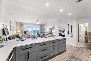 3 habitaciones, tabla de planchar con plancha y wifi gratis 