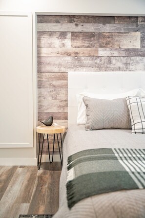 3 dormitoris, planxa i posts de planxar, un bressol de viatge i wifi 