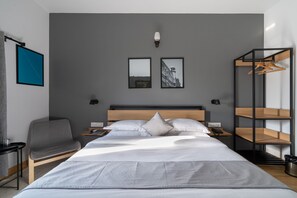 Quarto luxo | Escrivaninha, espaço de trabalho para notebook