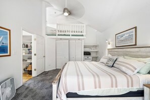 3 عدّة غرف نوم ومكتب وواي فاي مجانًا وملاءات أسرّة