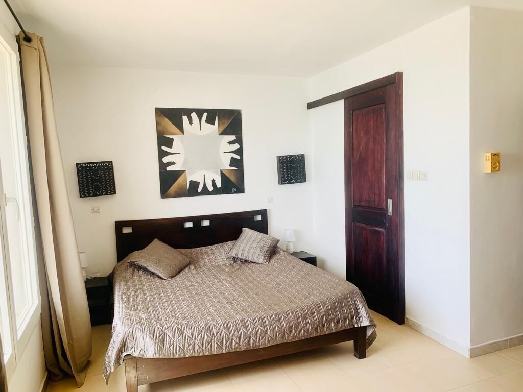 3 dormitorios, tabla de planchar con plancha, wifi y ropa de cama