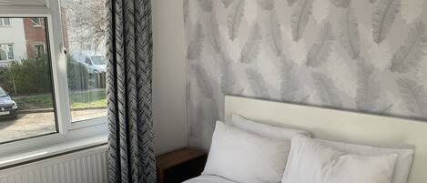 3 多间卧室、熨斗/熨衣板、免费 WiFi