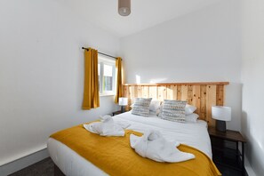 2 Schlafzimmer, Bügeleisen/Bügelbrett, WLAN