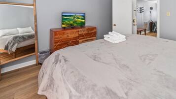 3 slaapkamers, een bureau, reisbedje, gratis wifi