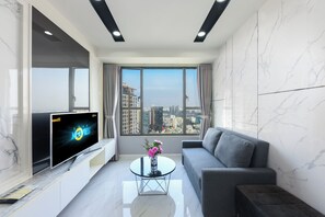 Business Apartment, 2 Bedrooms, Balcony, River View | Living area