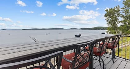 Enjoy Sunsets at Fully Equipped 4BR-Lake Champlain