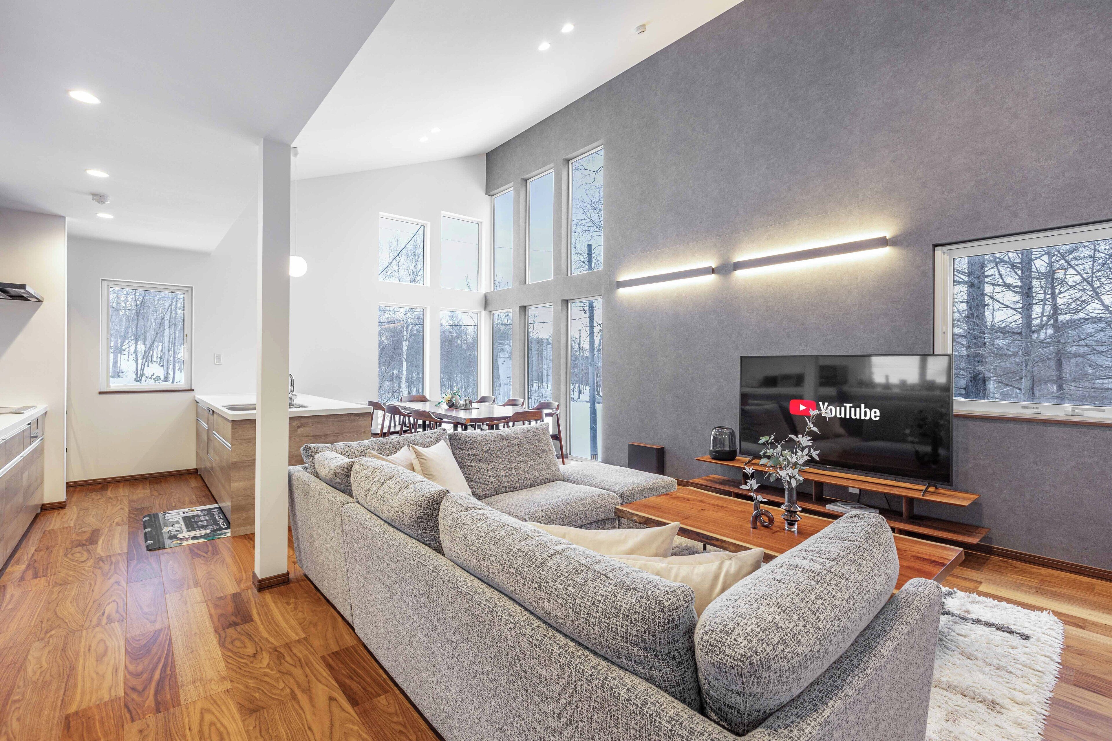 In-room safe, blackout curtains, free WiFi, bed sheets