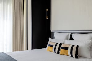 1 bedroom, premium bedding, pillowtop beds, in-room safe