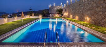 Penny Luxury Apartments