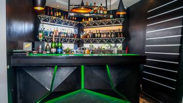 Bar (en el alojamiento)