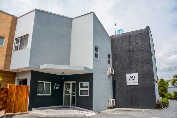 Angle Villa - Lagos