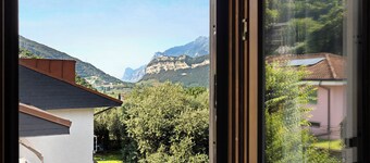 Villa 'Katzemburg 5+' with Lake View, Private Garden and Wi-Fi