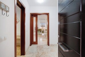 Interior - Vacation Villa 'Venus House' with Private Pool and Wi-Fi (Corralejo)