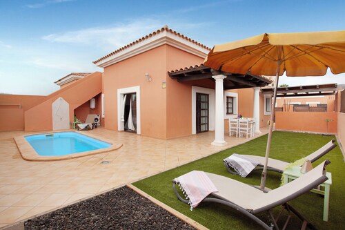 Vacation Villa 'Venus House' with Private Pool and Wi-Fi