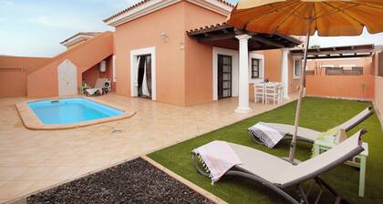 Vacation Villa 'Venus House' with Private Pool and Wi-Fi