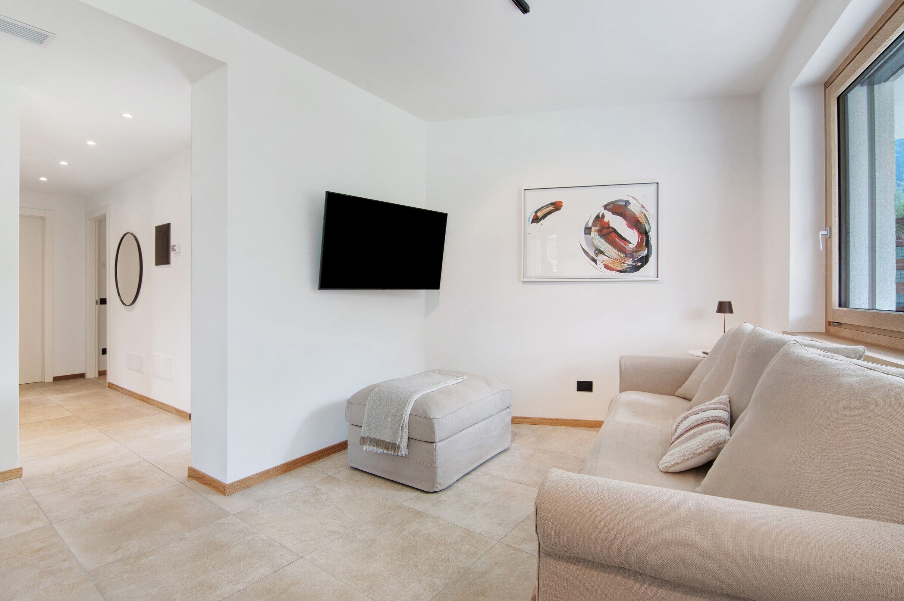 Télévision, cheminée