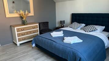 3 chambres, Wi-Fi gratuit, draps fournis