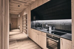 Geladeira, fogão, cooktop, lava-louças