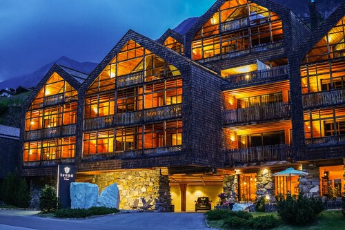 Chalet 'Tenne Chalet' with Mountain View, Shared Pool & Wi-Fi