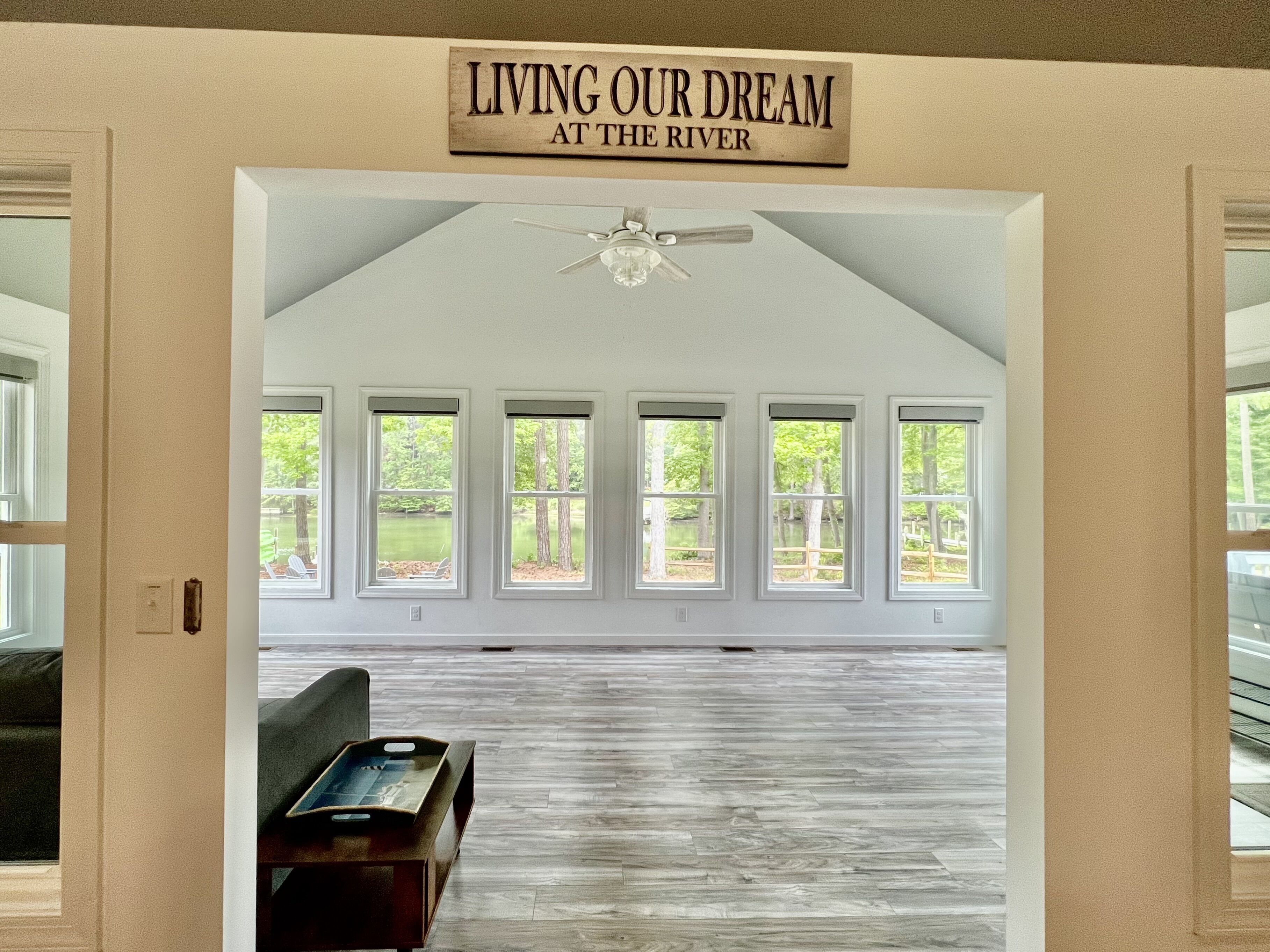 المنشأة من الداخل