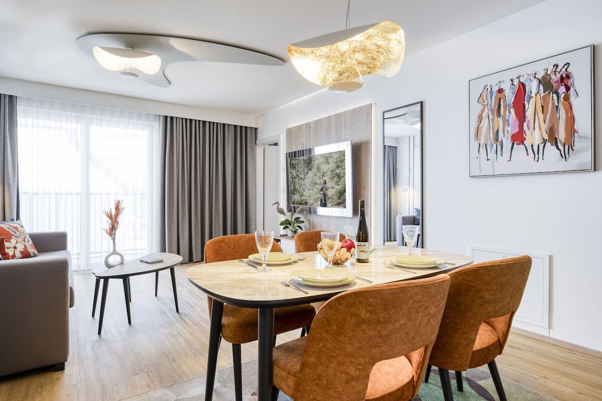 Appartamento, 1 camera da letto | Soggiorno | Smart TV 50 pollici con canali satellitari, studio