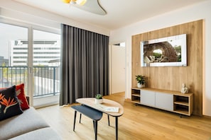 Apartment, 1 Bedroom | Living area