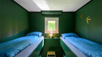 2 sovrum, skrivbord, wi-fi och sängkläder