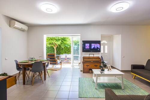 #lvb Villa 3 Clim2 Terrassesjardinbbqspa Intexpiscine