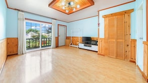 Basic Room, 1 Bedroom (pansy)