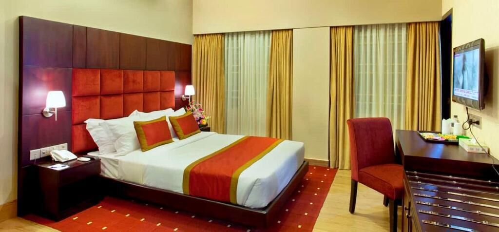 Photo - West Park Inn