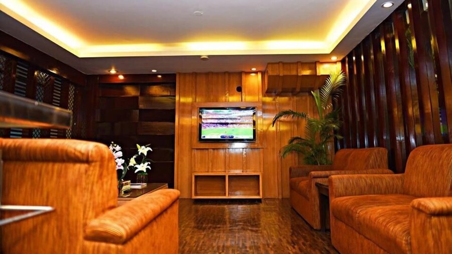 West Park Inn