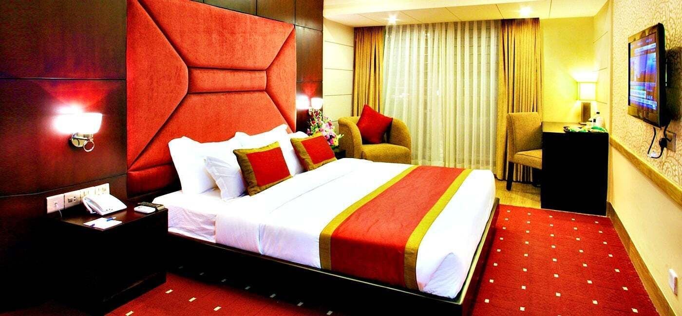 Photo - West Park Inn