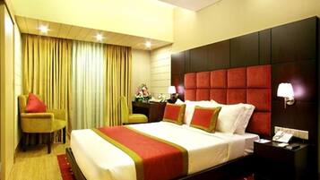 In-room safe, free WiFi