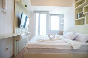 Exclusive Studio Suite | Free WiFi, bed sheets